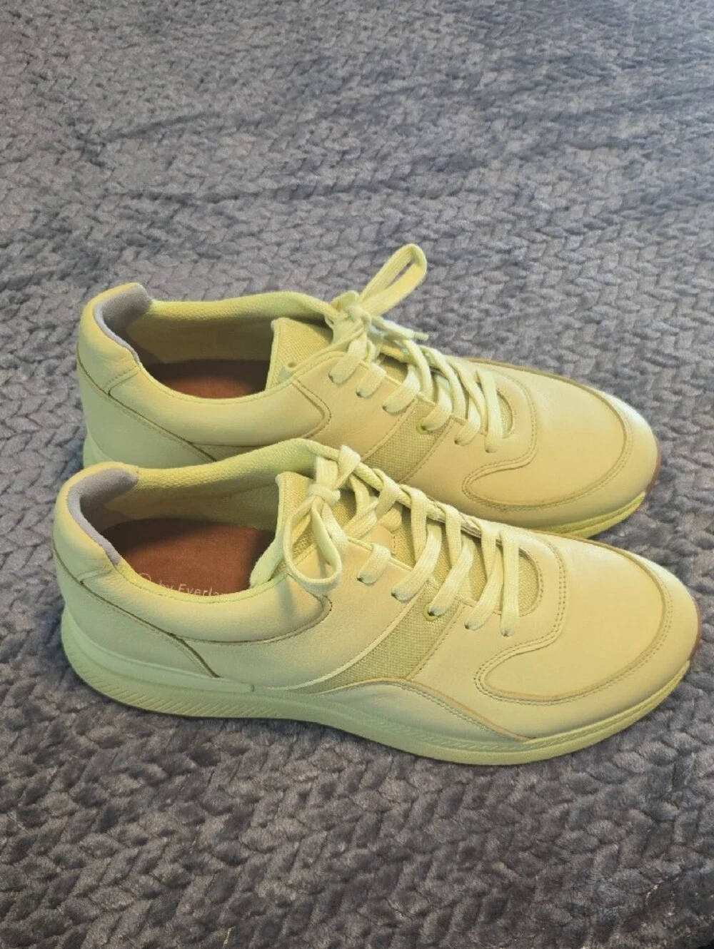 Everlane Mens Sneakers Pale Yellow Lime Lace Up Casual Shoes Size 12.5 New